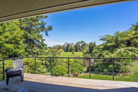 Photo of property in 38 Greenwood Boulevard, Otaki, 5512