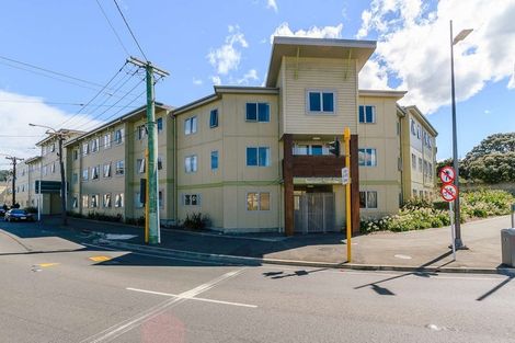 Photo of property in Basin Reserve Complex, 31/4 Sussex Street, Mount Cook, Wellington, 6021