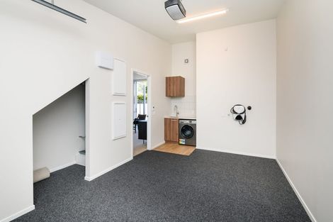 Photo of property in 8 Tuapapa Lane, Roslyn, Palmerston North, 4414