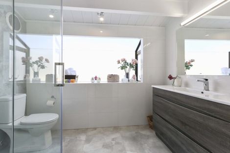 Photo of property in 2/203 Oakland Road, Karaka, Papakura, 2580