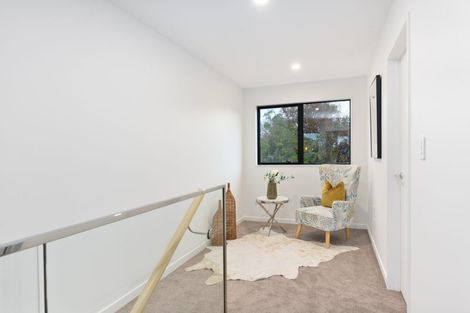 Photo of property in 24f Essex Street, Te Atatu South, Auckland, 0610