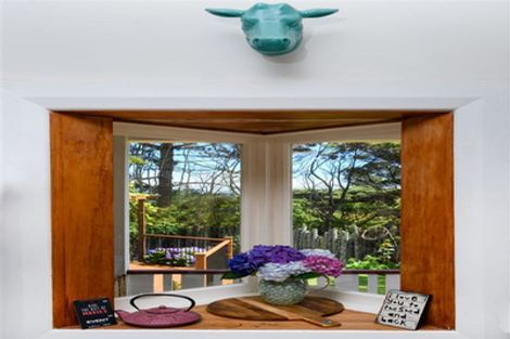 Photo of property in 43 Sunnyvale Road, Massey, Auckland, 0614