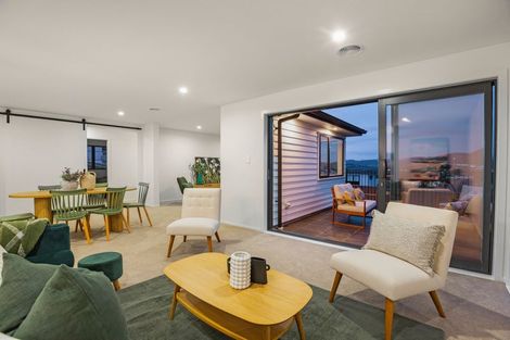 Photo of property in 26 Te Hoiere Street, Aotea, Porirua, 5024