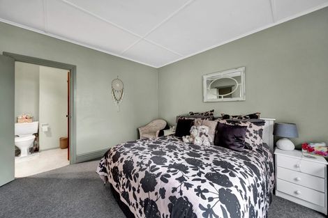 Photo of property in 61 Turuturu Road, Hawera, 4610