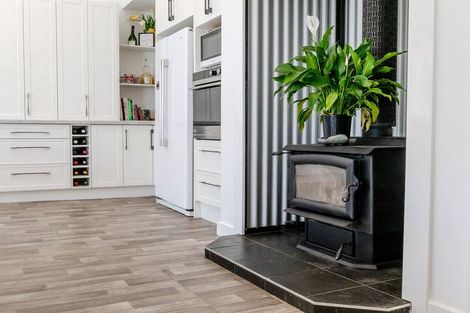 Photo of property in 19 Winnie Street, Greymouth, 7805