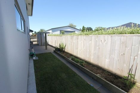 Photo of property in 22 Smith Street, Lepperton, New Plymouth, 4373