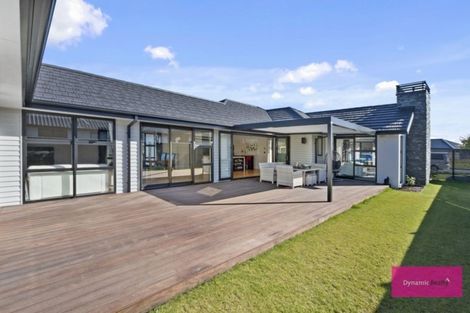 Photo of property in 10 Bronco Drive, Aidanfield, Christchurch, 8025