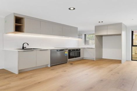 Photo of property in 1092c Great North Road, Point Chevalier, Auckland, 1022