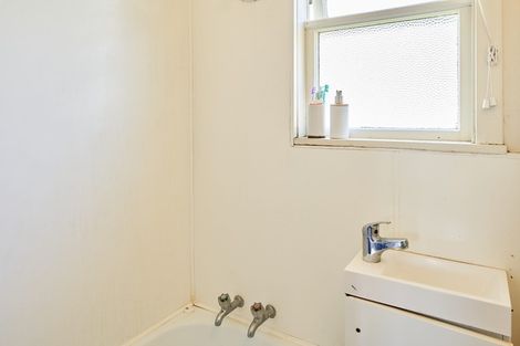 Photo of property in 125 Waddington Drive, Naenae, Lower Hutt, 5011