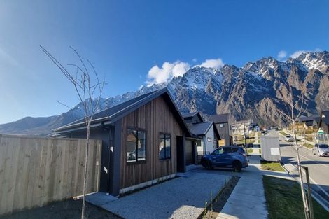 Photo of property in 24 Till Street, Jacks Point, 9371