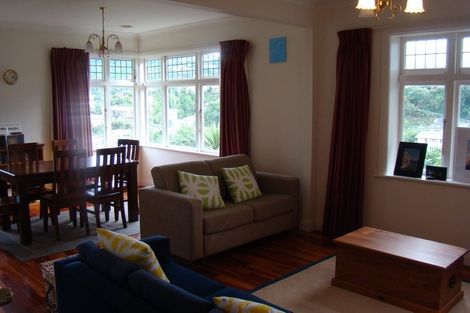 Photo of property in 28 Saint Michaels Crescent, Kelburn, Wellington, 6012