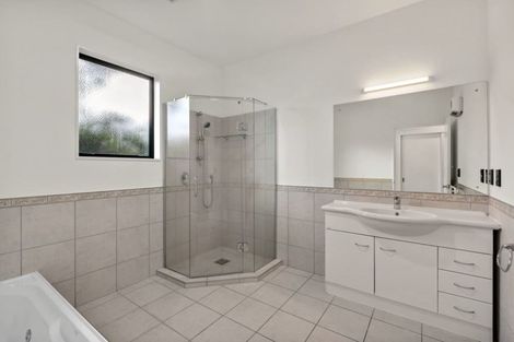 Photo of property in 141 Lisland Drive, Kinloch, Taupo, 3377