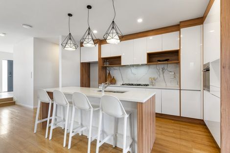 Photo of property in 403 Ormiston Road, Flat Bush, Auckland, 2019