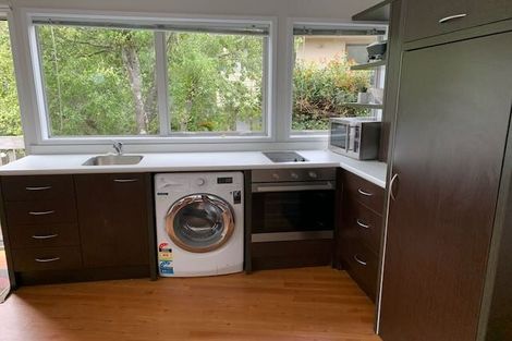 Photo of property in 6 Beresford Street, Bayswater, Auckland, 0622