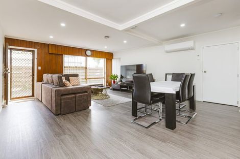 Photo of property in 2/224 Russell Road, Manurewa, Auckland, 2102