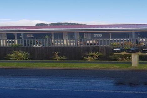 Photo of property in 3/130 Pukehina Parade, Pukehina, 3189