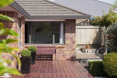 Photo of property in 2 Jeannie Way, Waikanae Beach, Waikanae, 5036