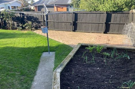 Photo of property in 2/50 Chipping Lane, Redwood, Christchurch, 8051