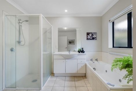 Photo of property in 4 Kiri Place, Te Puke, 3119