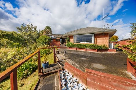 Photo of property in 197 Ruapehu Drive, Fitzherbert, Palmerston North, 4410