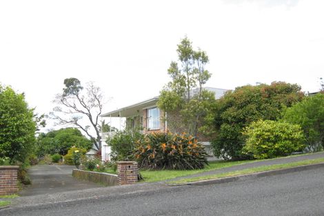 Photo of property in 10 Anzac Road, Pukekohe, 2120