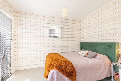 Photo of property in 1/6 Sanders Avenue, Marewa, Napier, 4110