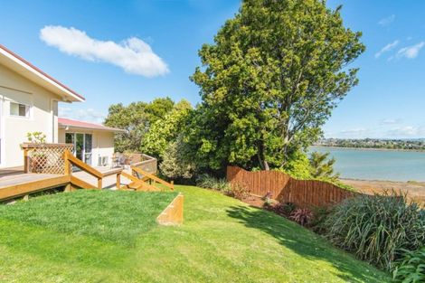 Photo of property in 73 Goods Road, Otumoetai, Tauranga, 3110