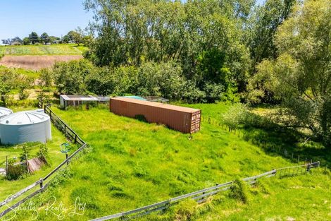 Photo of property in 35 Minnie Casey Rise, Matakohe, 0593