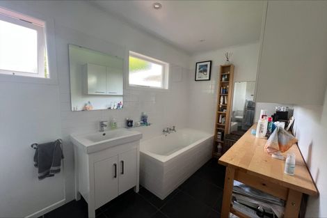 Photo of property in 21 Edinburgh Road, Hillcrest, Hamilton, 3216