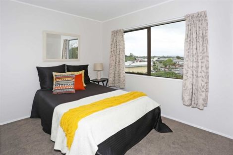 Photo of property in 11 Constable Road, Waiuku, 2123