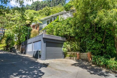 Photo of property in 3 Waitohu Road, York Bay, Lower Hutt, 5013