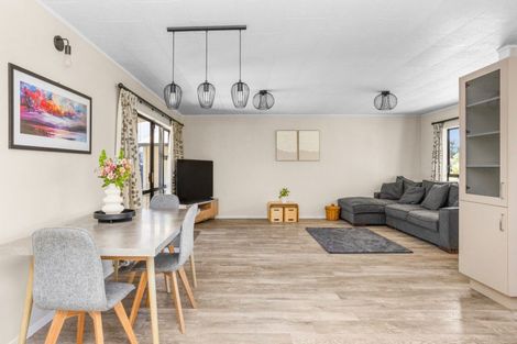 Photo of property in 36 Ryan Crescent, Greenmeadows, Napier, 4112