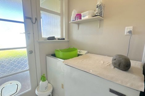 Photo of property in 14 Fairfield Road, Levin, 5510