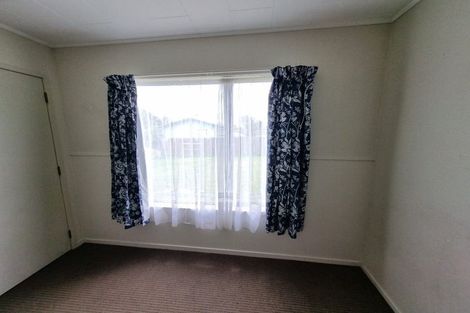 Photo of property in 10 Cedar Place, Owhata, Rotorua, 3010