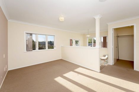 Photo of property in 27 Metcalfe Road, Ranui, Auckland, 0612