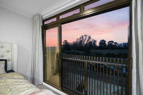 Photo of property in 6a Nohoanga Road, Karaka, Papakura, 2113