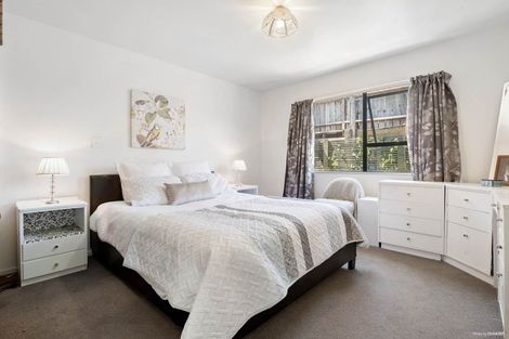 Photo of property in 1/53 Topliss Drive, Northcross, Auckland, 0632