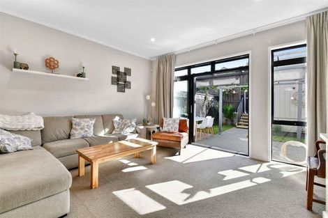 Photo of property in 117 Bonair Crescent, Silverdale, 0932