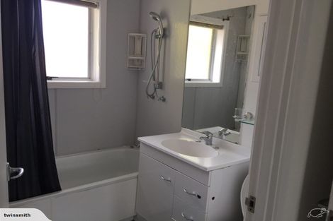 Photo of property in 2/29 Monteith Crescent, Remuera, Auckland, 1050