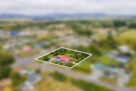 Photo of property in 39 Hill Road, Lumsden, 9730