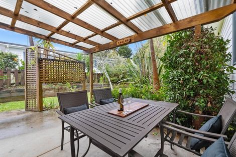 Photo of property in 9 Glover Place, Onerahi, Whangarei, 0110