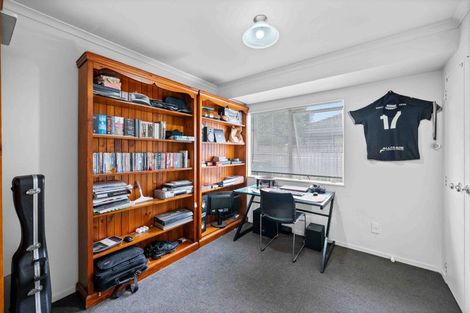 Photo of property in 10 Portrush Lane, Takanini, 2112