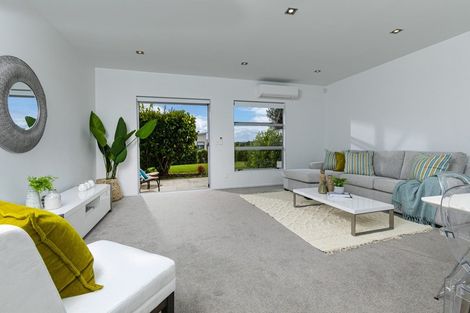 Photo of property in 14/40 Scarlet Oak Drive, Schnapper Rock, Auckland, 0632