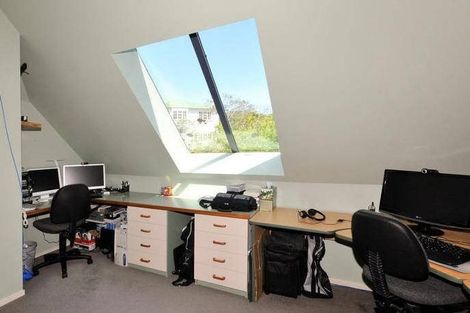 Photo of property in 49 Waikowhai Street, Ngaio, Wellington, 6035