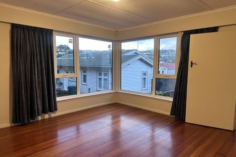 Photo of property in 24 Severn Street, Island Bay, Wellington, 6023
