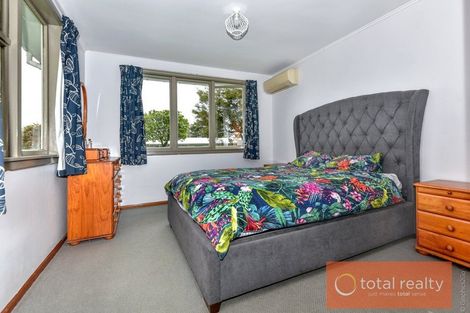 Photo of property in 39 Manurere Street, Hei Hei, Christchurch, 8042