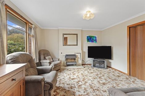 Photo of property in 17 Crosby Street, Mairehau, Christchurch, 8013