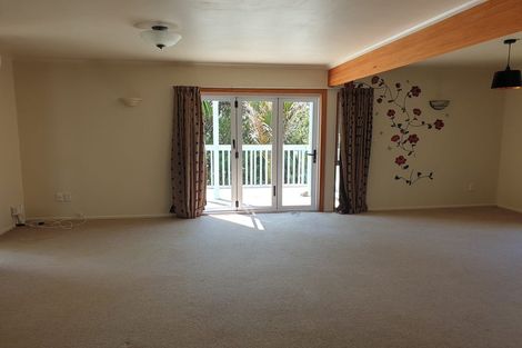 Photo of property in 7a Green Lane, Helensville, 0800