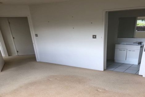 Photo of property in 2/101 Pohutukawa Street, Woburn, Lower Hutt, 5011