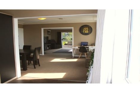 Photo of property in 102 Centennial Avenue, Helensburgh, Dunedin, 9010